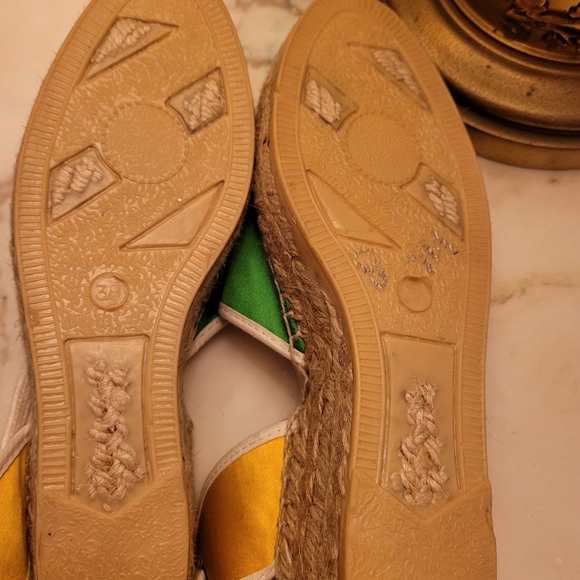 Designer Bruno Magli espadrille sandals - Picture 3 of 6